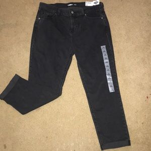 Old Navy Boyfriend Jeans (Brand New)